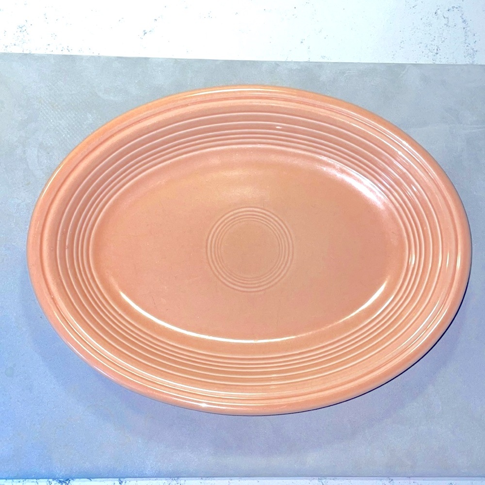 Fiestaware Genuine Homer Laughlin China Co. Vintage Peach 11.5” Oval Platter EUC